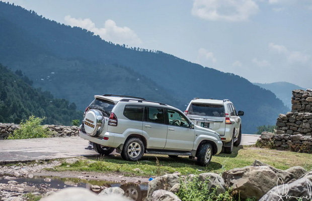 Best Taxi Service in Kashmir