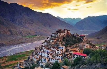 Spiti Valley Road Trip Guide: Route, Best Time, Budget & Permits