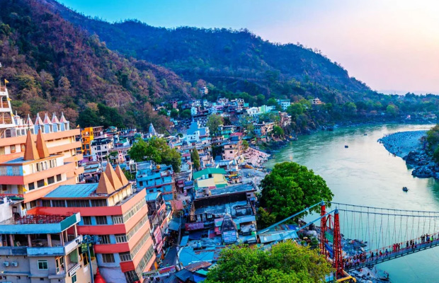Uttarakhand Travel Guide Service