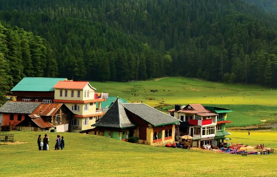 Dalhousie–Khajjiar Mini Switzerland Tour 4 Nights 5 Days